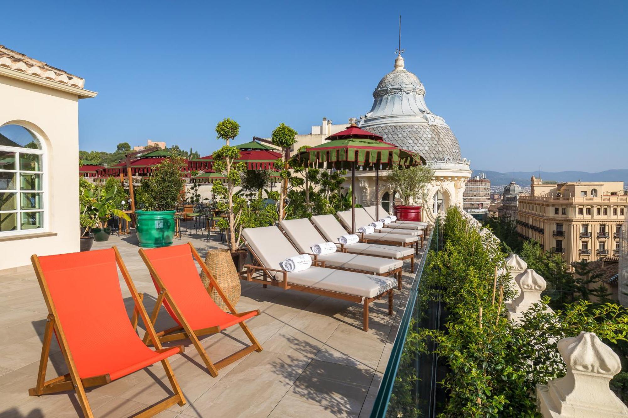 Palacio Gran Via, A Royal Hideaway Hotel Гранада Екстериор снимка