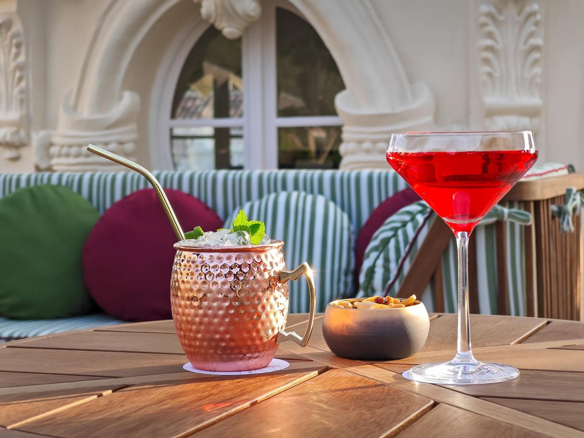 Palacio Gran Via, A Royal Hideaway Hotel Гранада Екстериор снимка