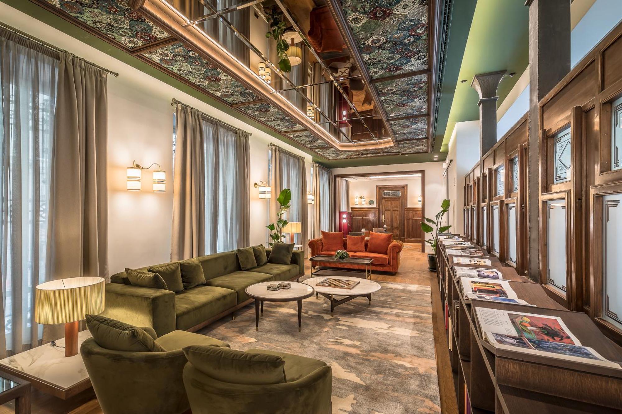 Palacio Gran Via, A Royal Hideaway Hotel Гранада Екстериор снимка